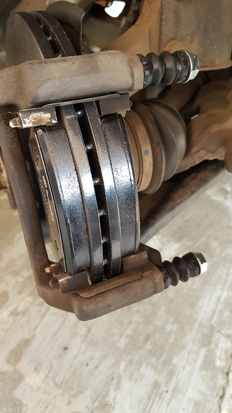 Стук двигателя 1.6 Мазда — Mazda 3 (1G) BK, 1,6 л, 2007 года | своими ...