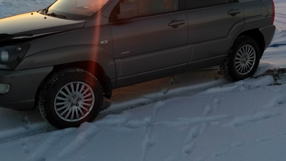 Не Заводится!SOS! — KIA Sportage (2G), 2 л., 2008 года | поломка | DRIVE2