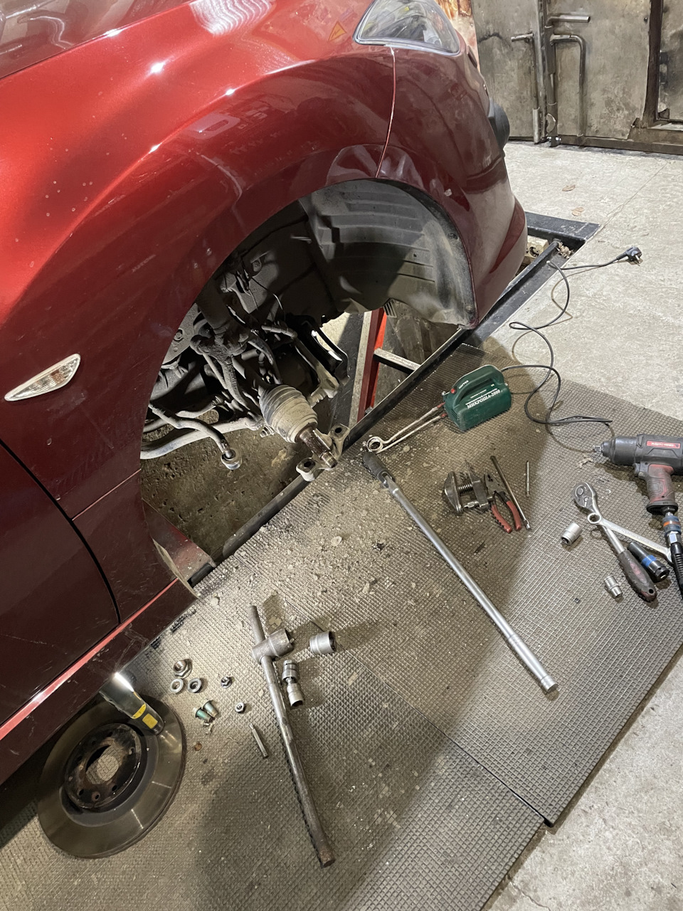 Подшипник и какой то звук не понятный!🤬 — Mazda 6 (2G), 2 л., 2011 года ...