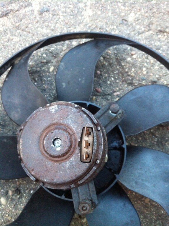 Почти все о ремонте моторчика вентилятора радиатора wolkswagen passat и ...