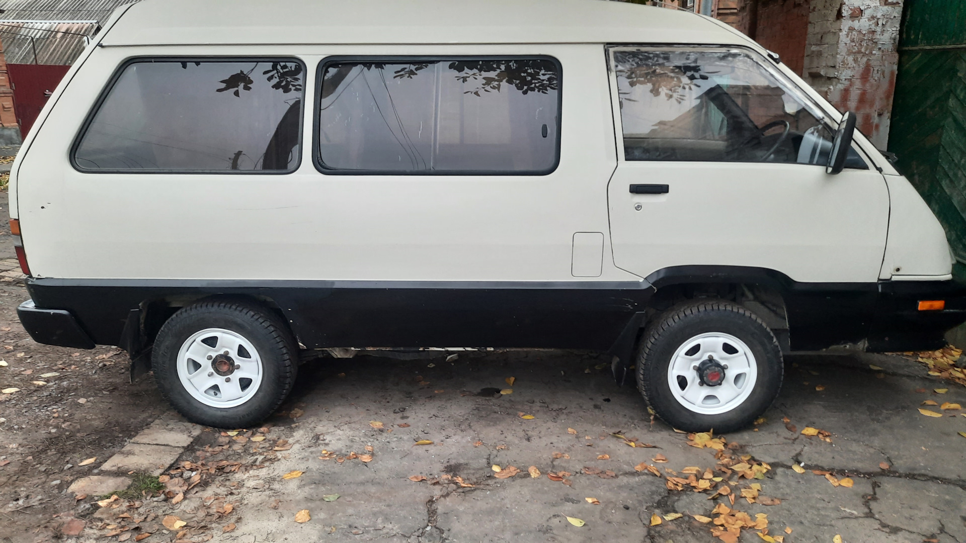 Toyota Master Ace Surf 2.0 дизельный 1989 | Unlimited дед на DRIVE2