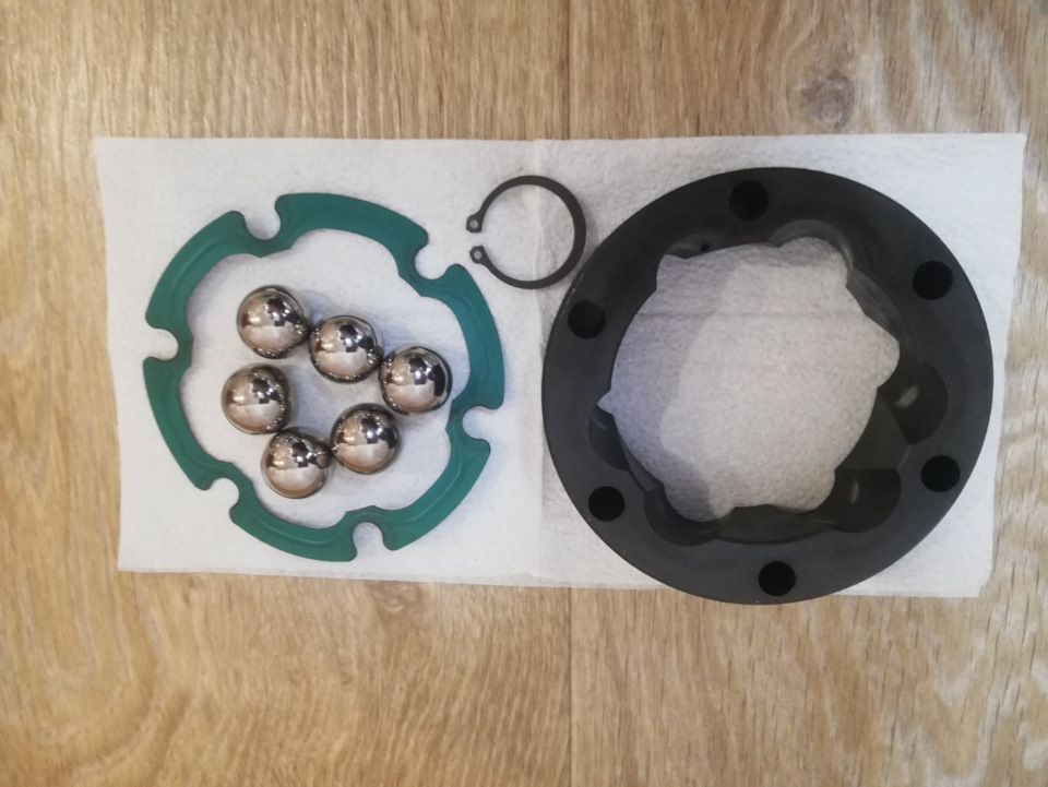 Люфт подвесного. Замена кардана — Audi A5 Sportback (1G), 2 л, 2011 ...