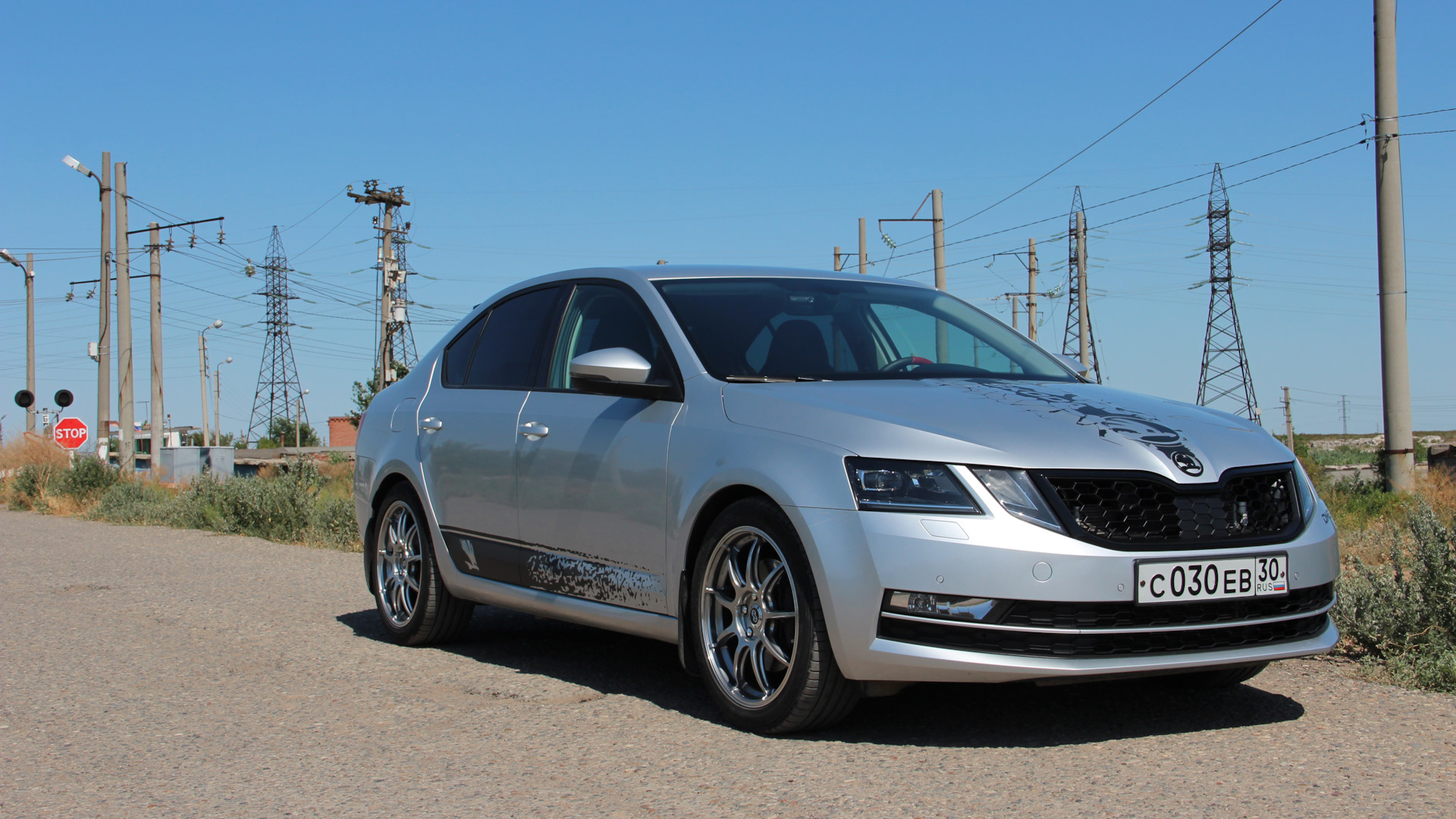 Продажа Skoda Octavia A7 Mk3 2017 (бензин, робот) — с историей обслуживания  — DRIVE2.RU