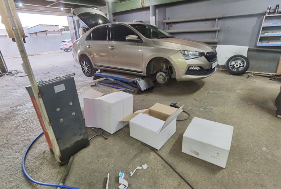 Фото в бортжурнале Skoda Rapid (2G)