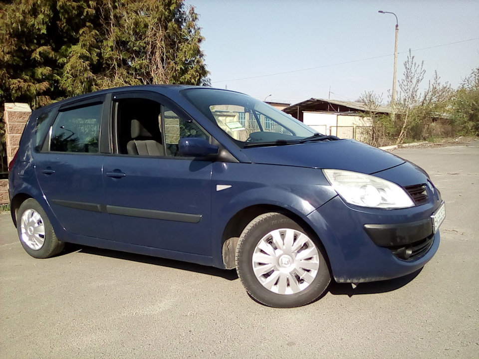 Рено сценик гродно. Рено Сценик 2006. Renault Scenic 2006 год. Рено Сценик 6 местная серая фото. Рено Сценик объявления о продаже в Чебоксарах.