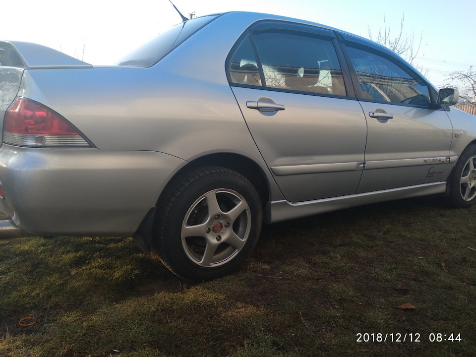 Общий вид Ланцера после установки задних усиленных пружин Все дороги — All Roads… — Mitsubishi Pajero Sport (1G)