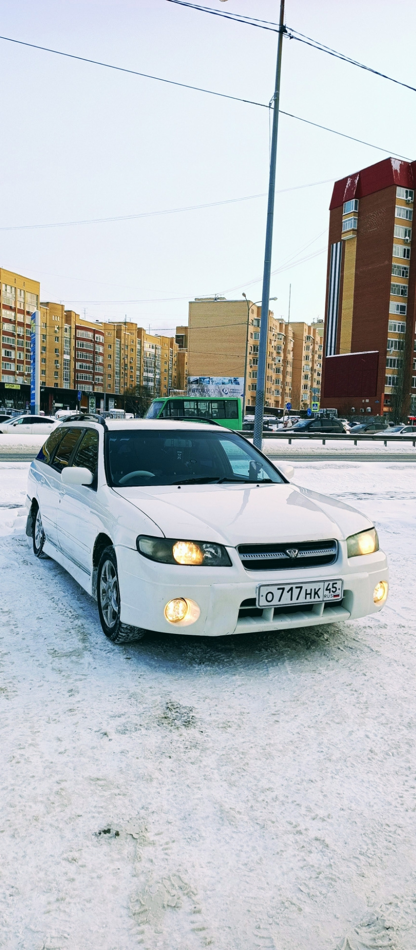 Фото в бортжурнале Nissan Avenir (2G)
