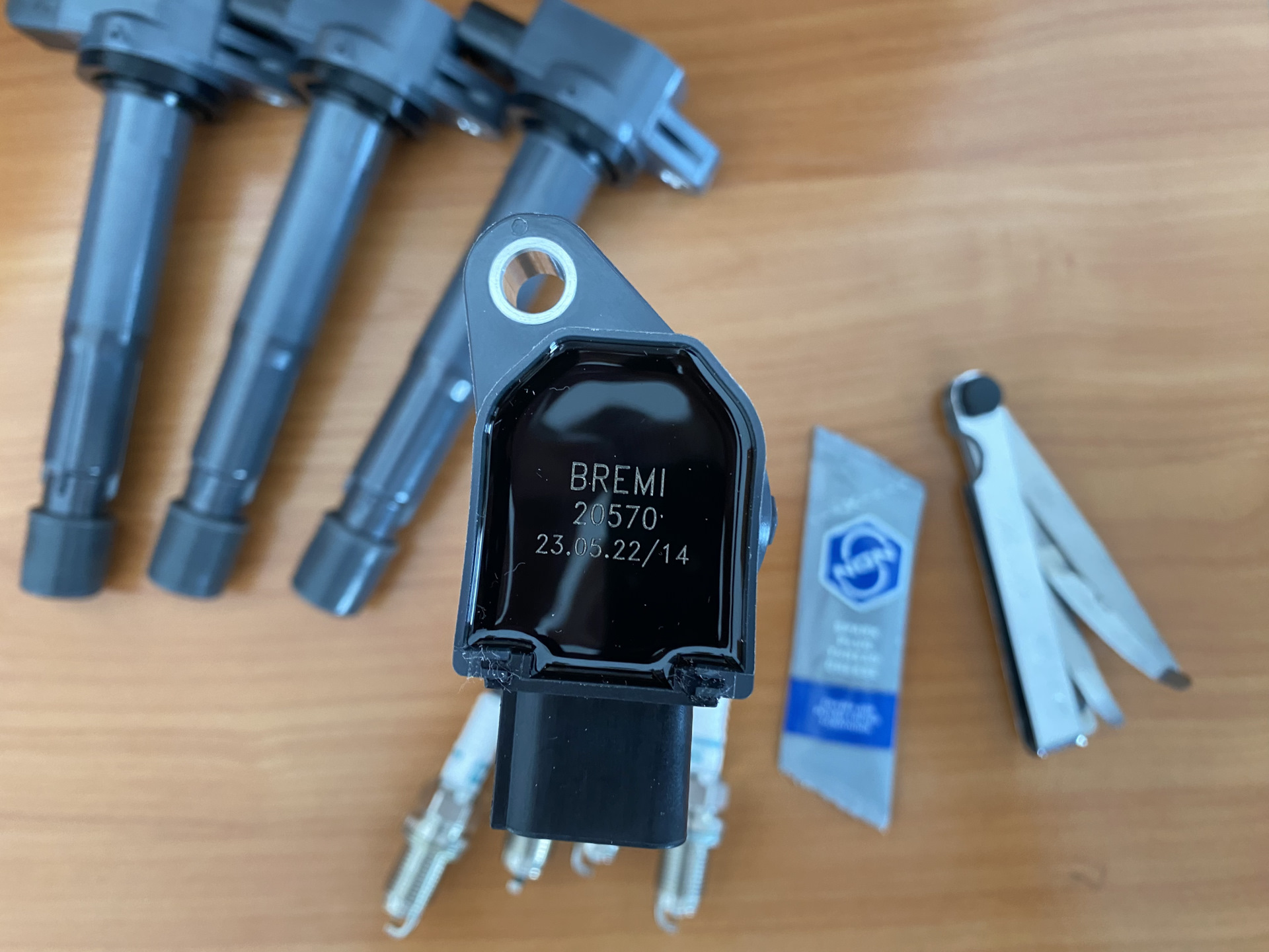 Bremi 11890 катушка зажигания. Bremi катушка зажигания. Bremi катушка зажигания w202. Катушки бреми. Bremi катушка зажигания.