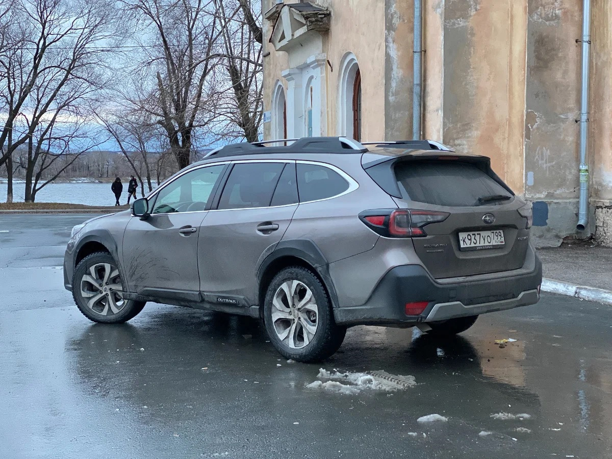 Subaru Outback 2021 под номером шесть для настоящих 