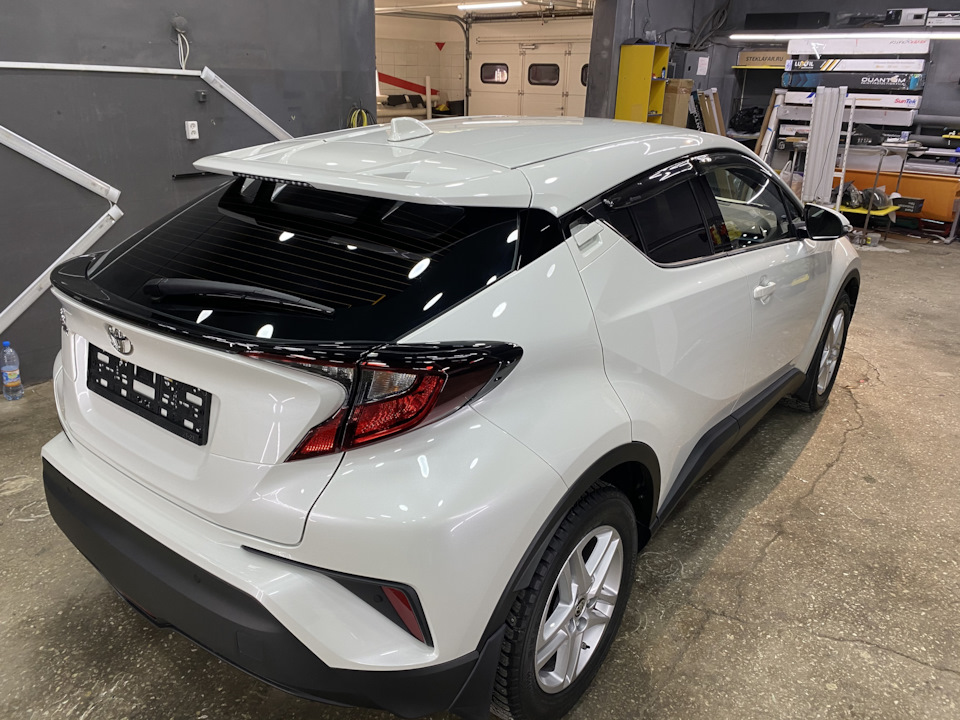 H r отзывы. Тойота c-hr белая 2017. Dkc логотип. Vw tiguan 2020 tuning. W76844 wynns.