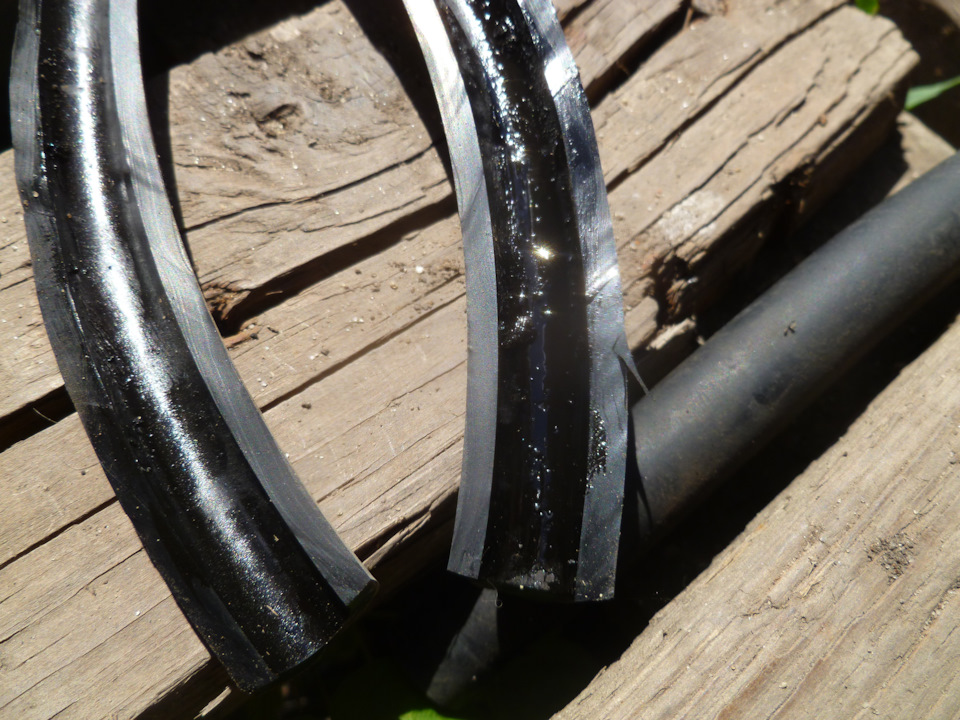 Масло только на одной стенке, вторая почти сухая — Lada 2120 Надежда