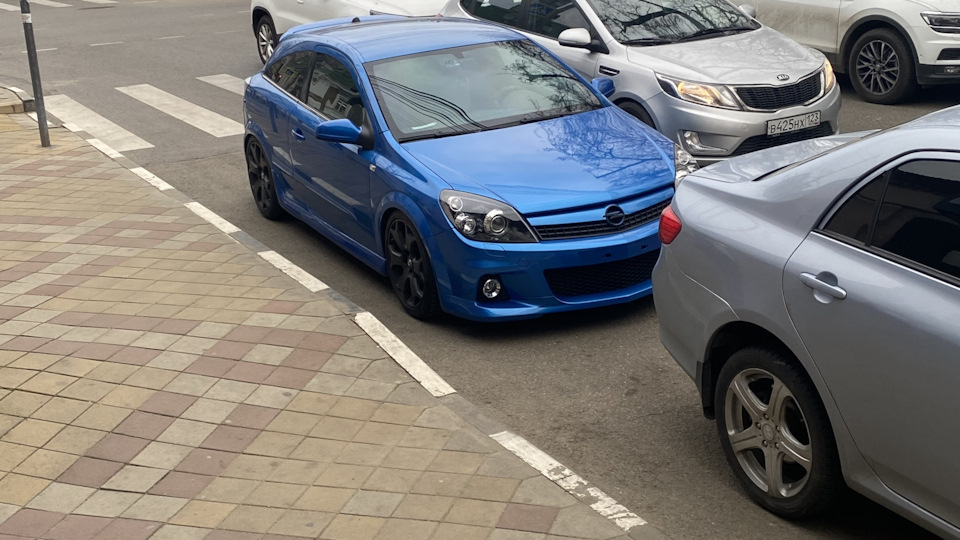 Opel Astra OPC