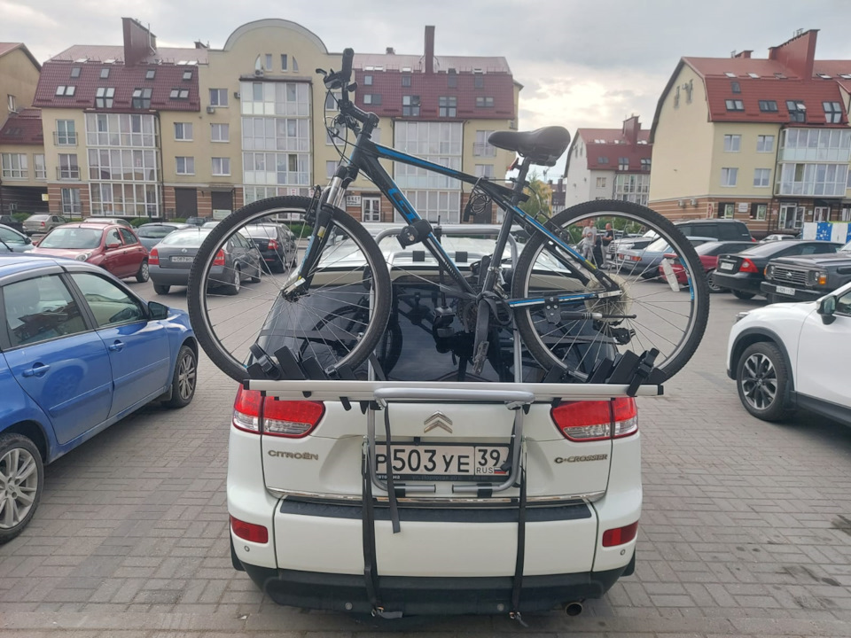 Велобагажник на заднюю дверь Amos Weekend plus — Citroen C-Crosser, 2,4 ...