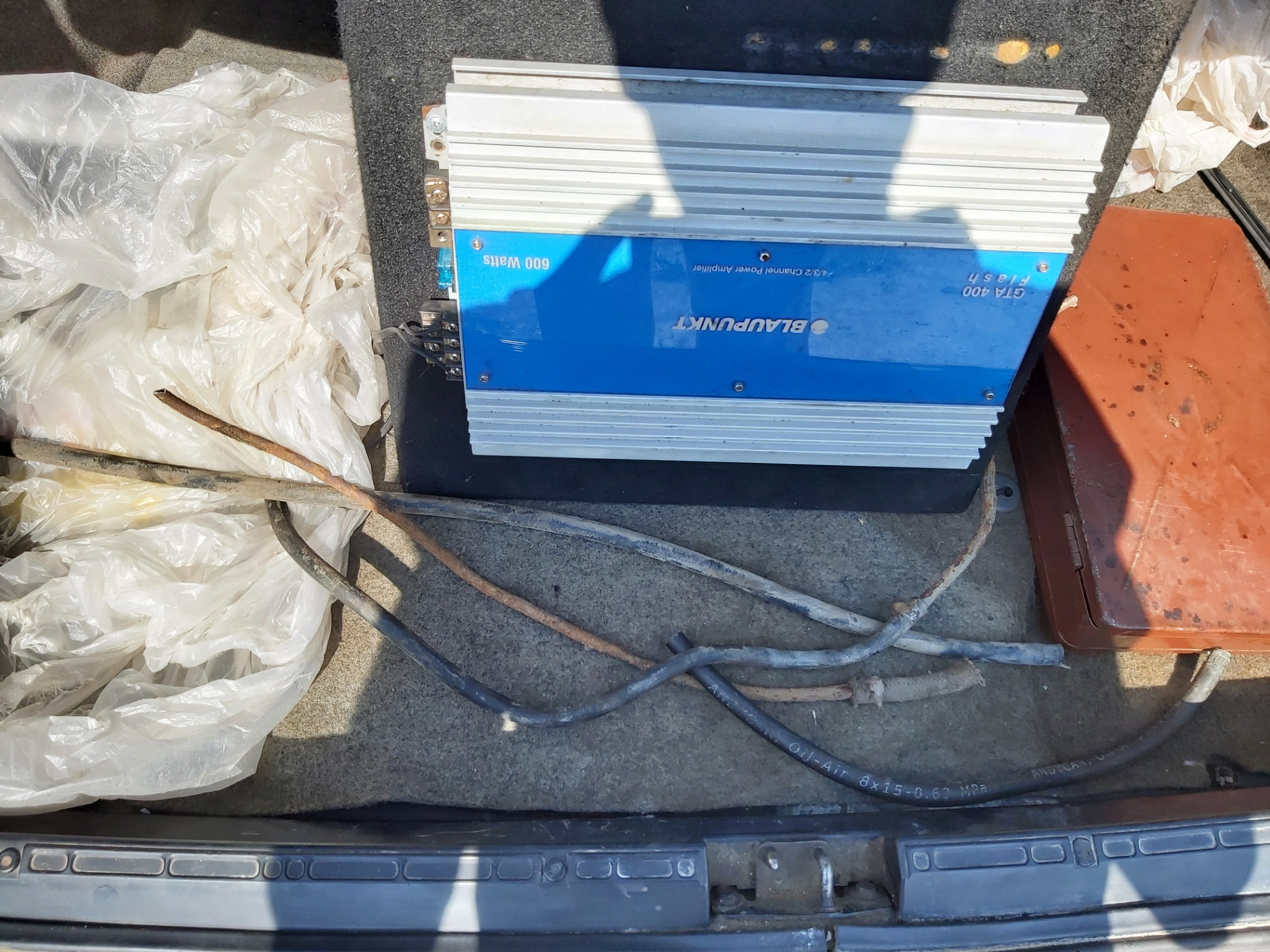 Замена топливных шлангов — BMW 5 series (E34), 2,5 л, 1992 года | визит ...