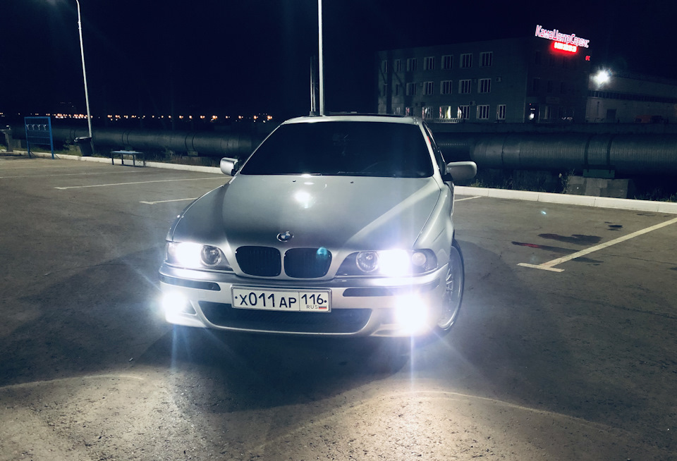 Фото в бортжурнале BMW 5 series (E39). Запчасти на фото: AP116