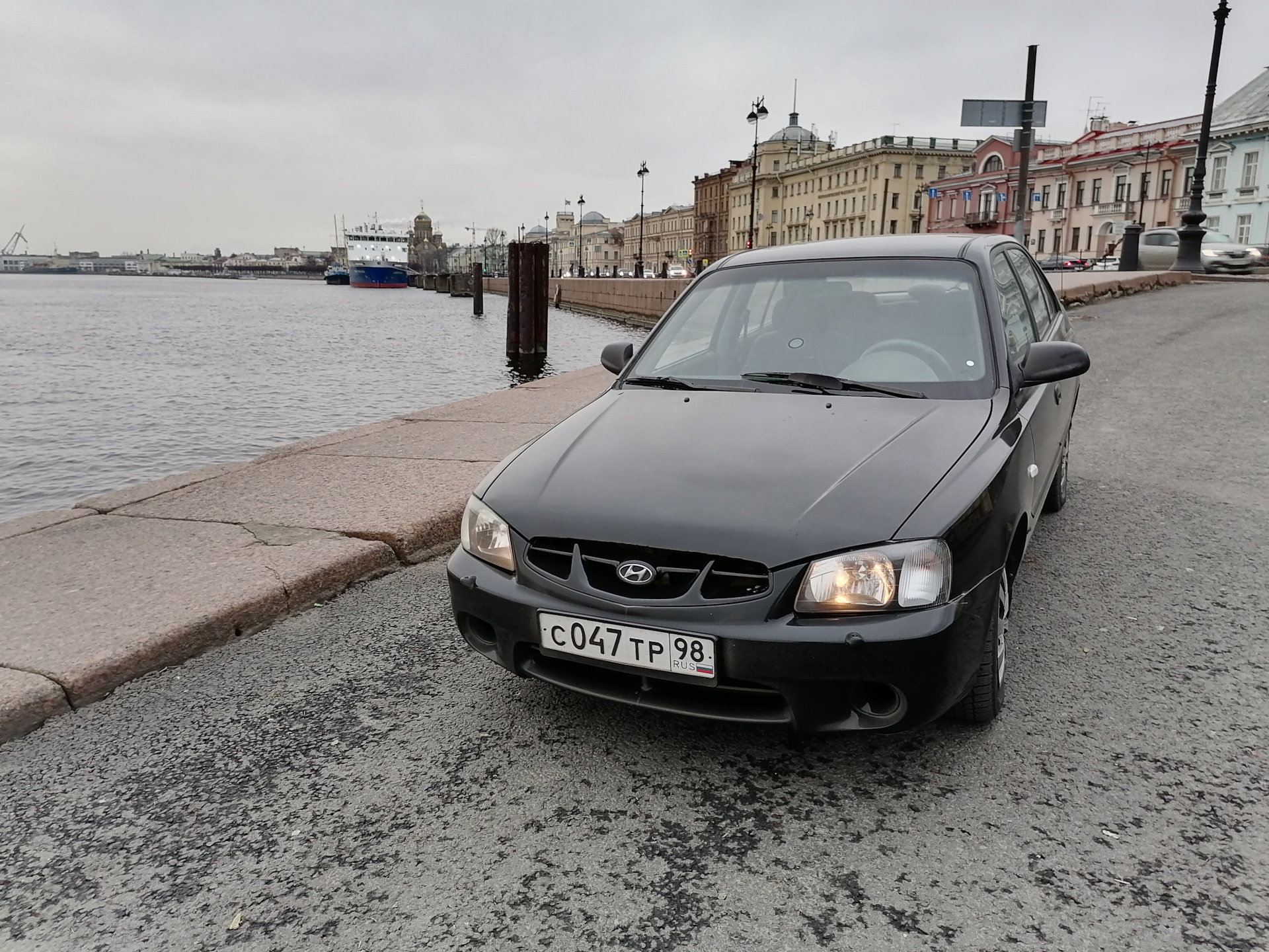 Акцент 2001 года. Hyundai Accent с российским номером 2013. Номер машины МО 205. МО-205.