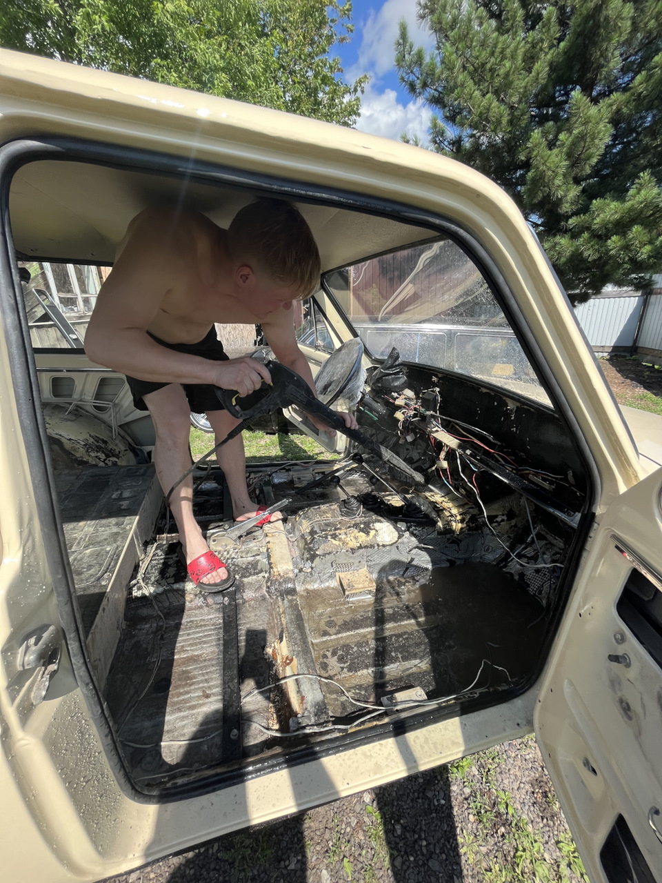 Кап. Ремонт авто часть 4. Сборка салона — Lada 4x4 3D, 1,6 л, 1981 года |  своими руками | DRIVE2