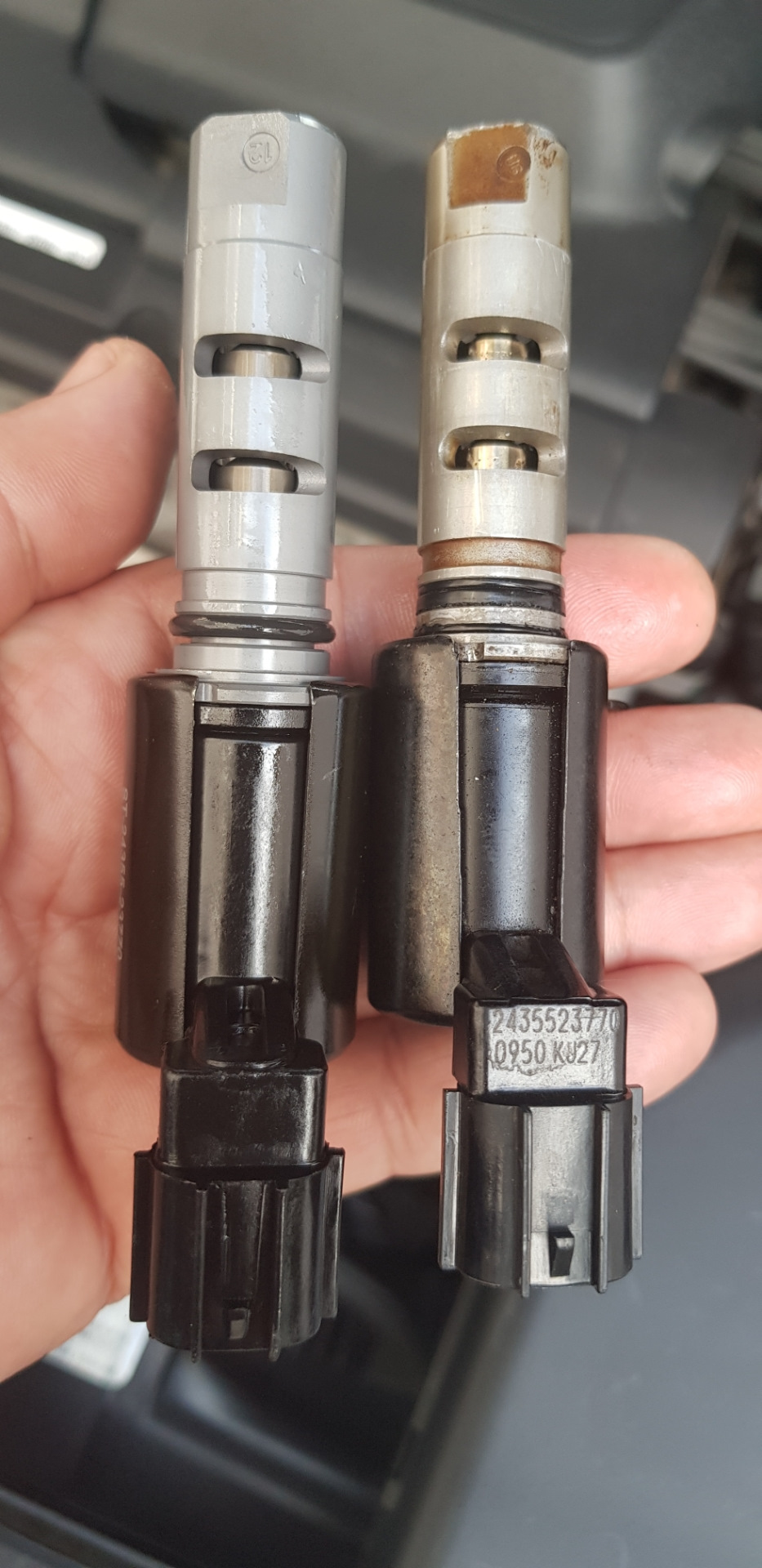 Замена электромагнитного клапана CVVT. — KIA Sportage (2G), 2 л, 2008 ...