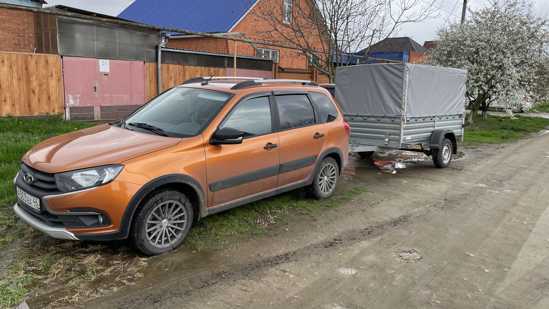 Lada Гранта Cross 1.6 бензиновый 2022 | Универсал 46 🇷🇺 на DRIVE2