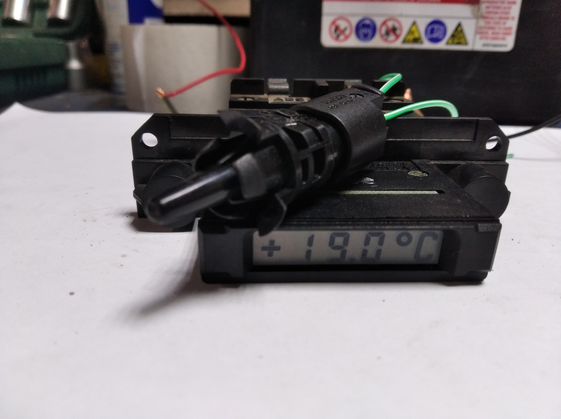 Подключение датчика наружной температуры. — Mercedes-Benz E-class (W124 ...