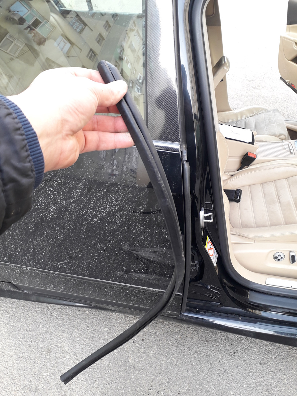 Уплотнитель двери — Volkswagen Passat B6, 1,8 л, 2008 года | аксессуары ...