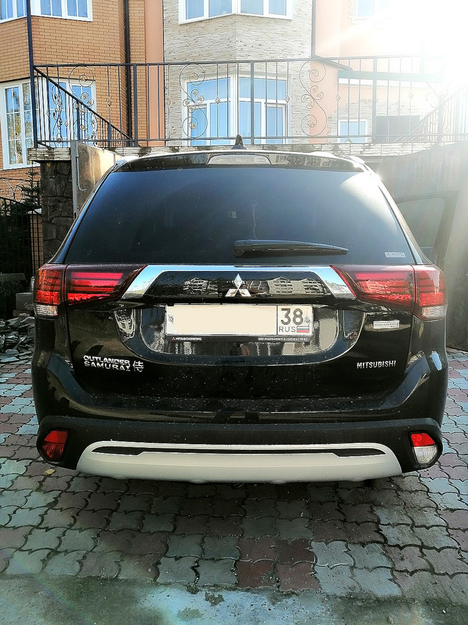 Дал имя своему!)) Теперь в семье их двое!)) — Mitsubishi Outlander (3G), 2  л, 2020 года | аксессуары | DRIVE2