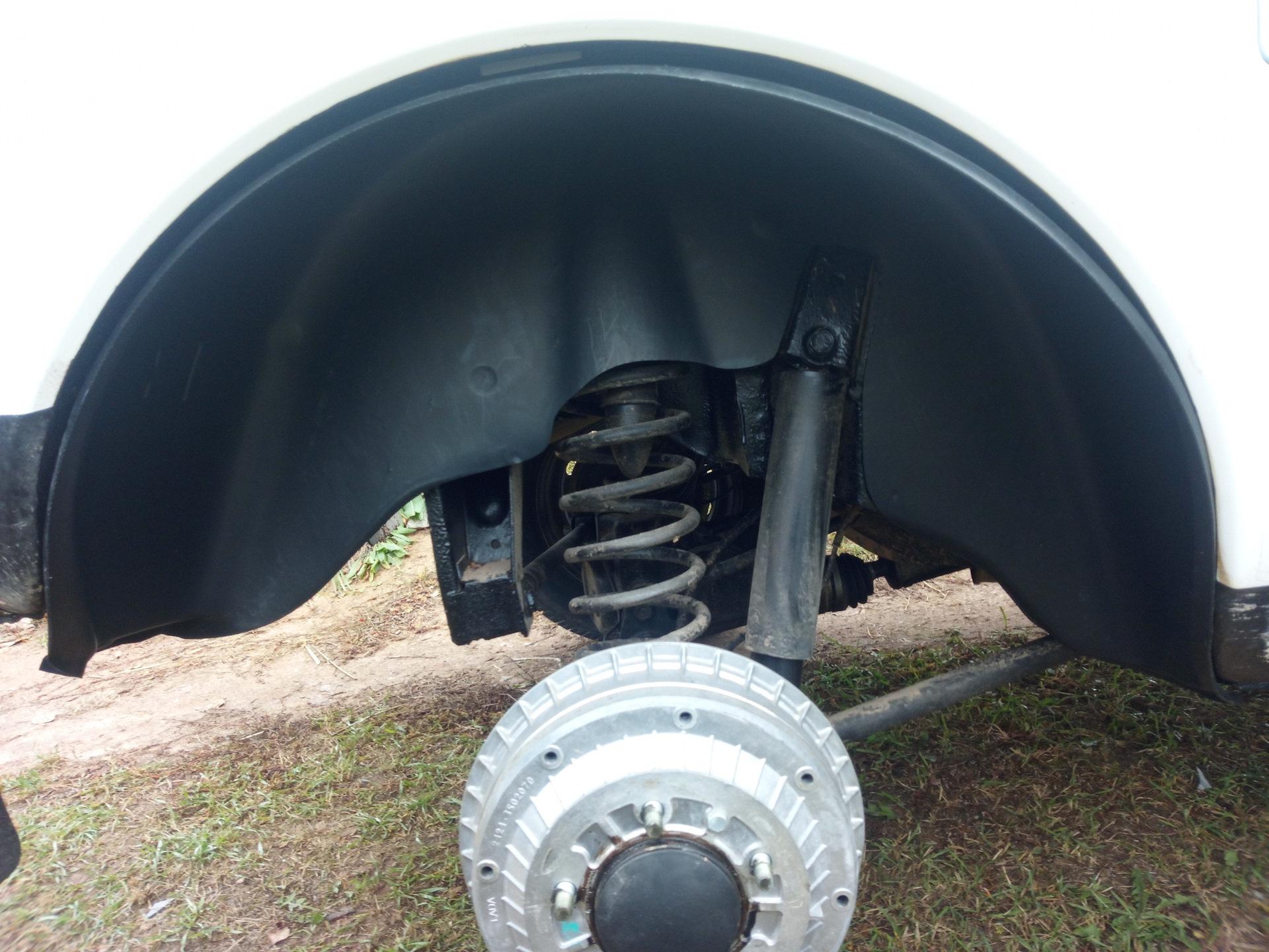 Как выбрать страховую защиту от угона?