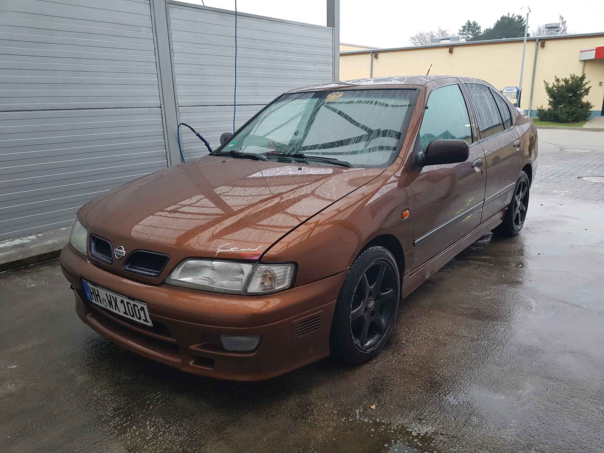 Nissan primera p11