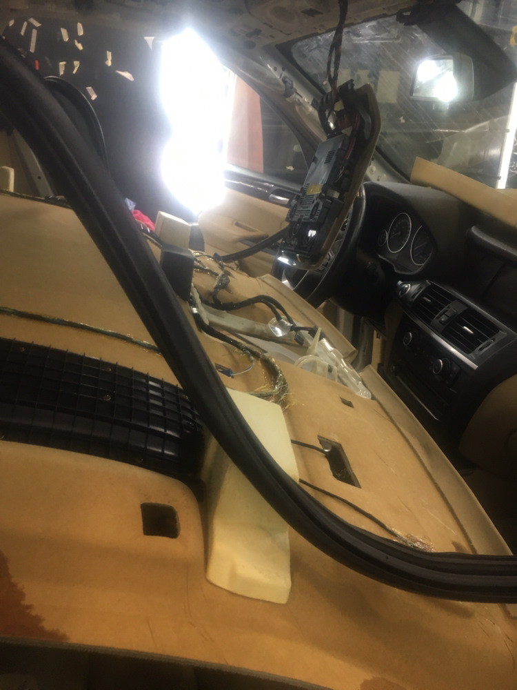 Оклейка крыши в чёрный глянец — BMW X3 (F25), 2 л, 2013 года | стайлинг ...