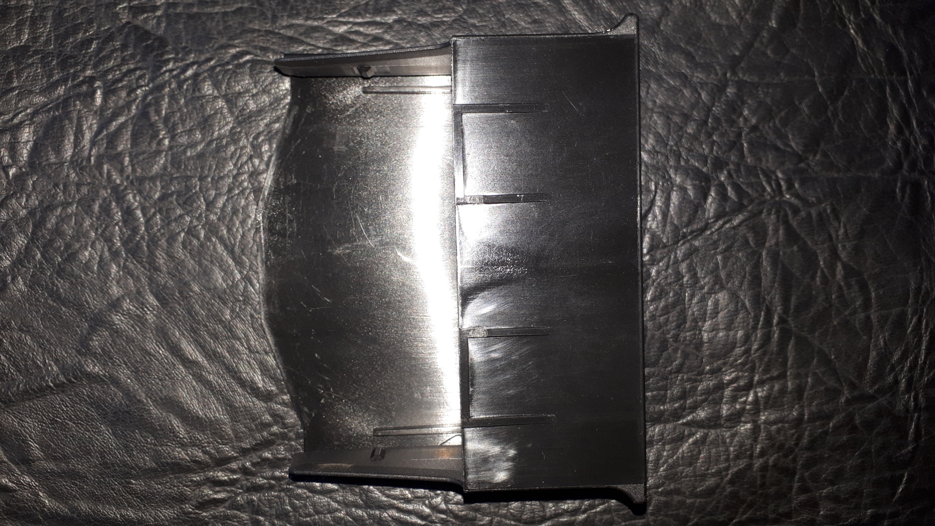 Крышка блока предохранителей под капотом Приора 2 — Lada Приора седан ...