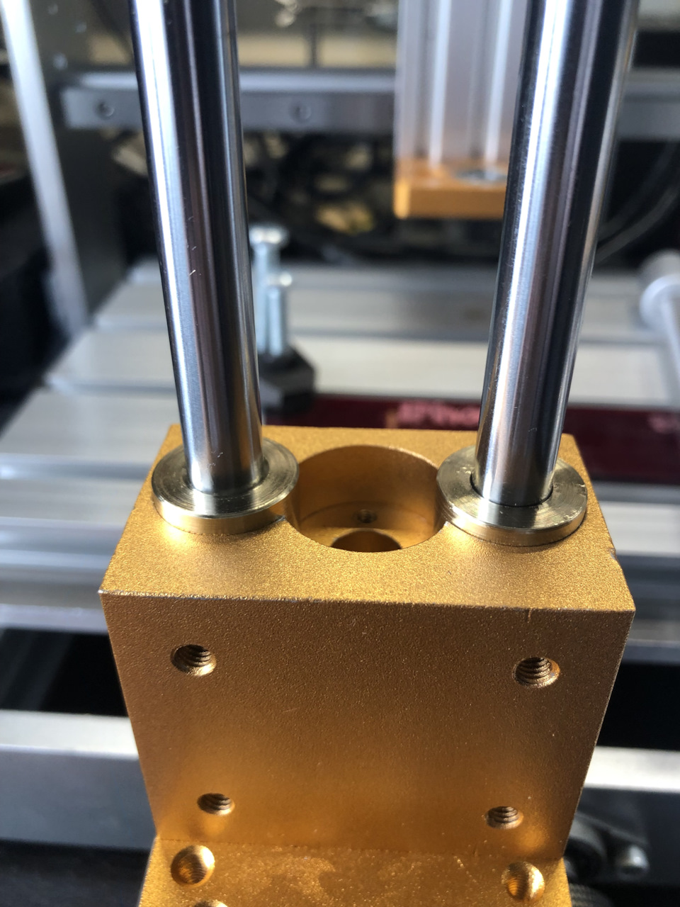 AlYE aI7GSm9UW708gqy7q7Pk4k 960 Как отрегулировать каретки линейных направляющих