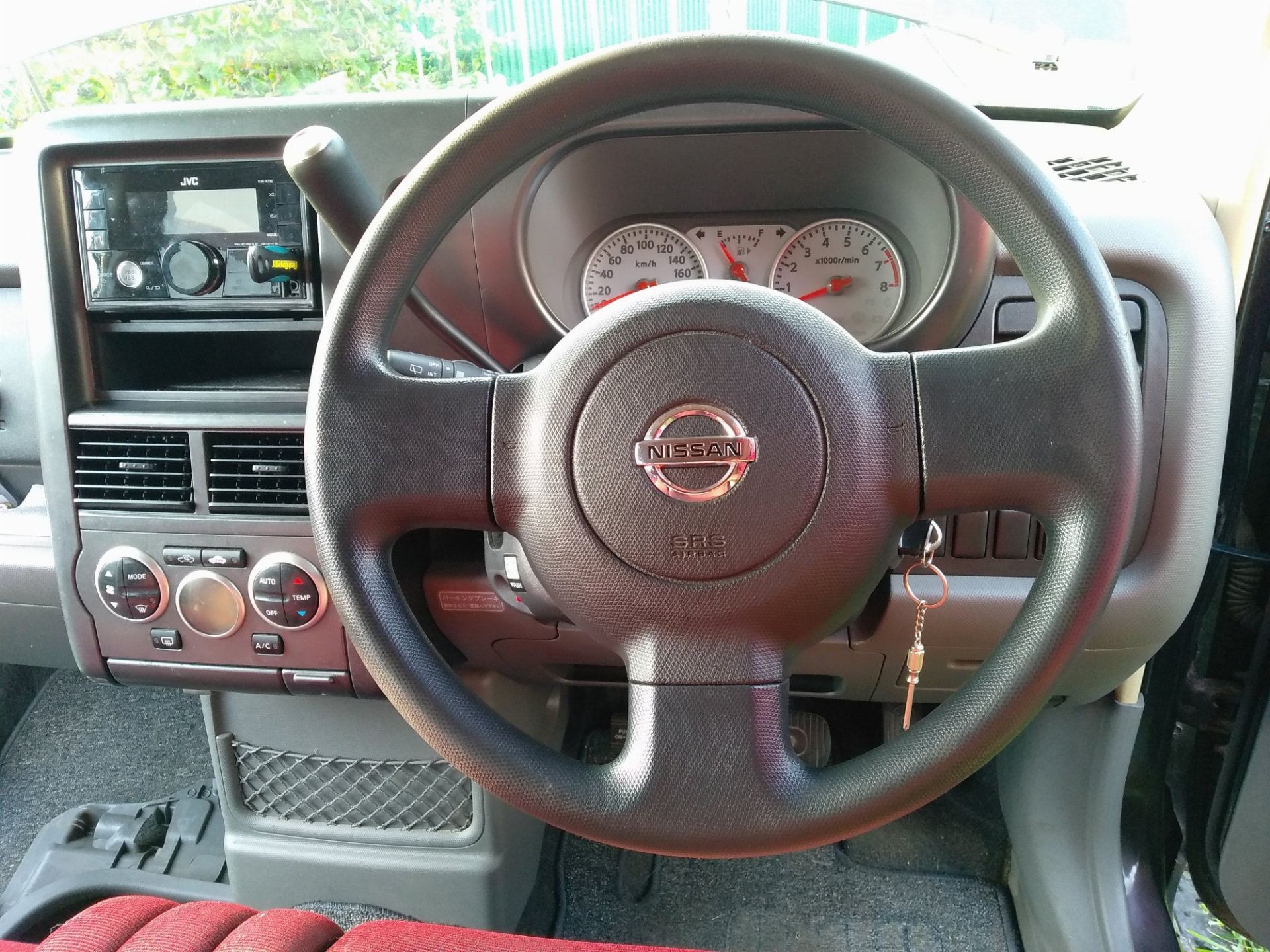 nissan cube салон