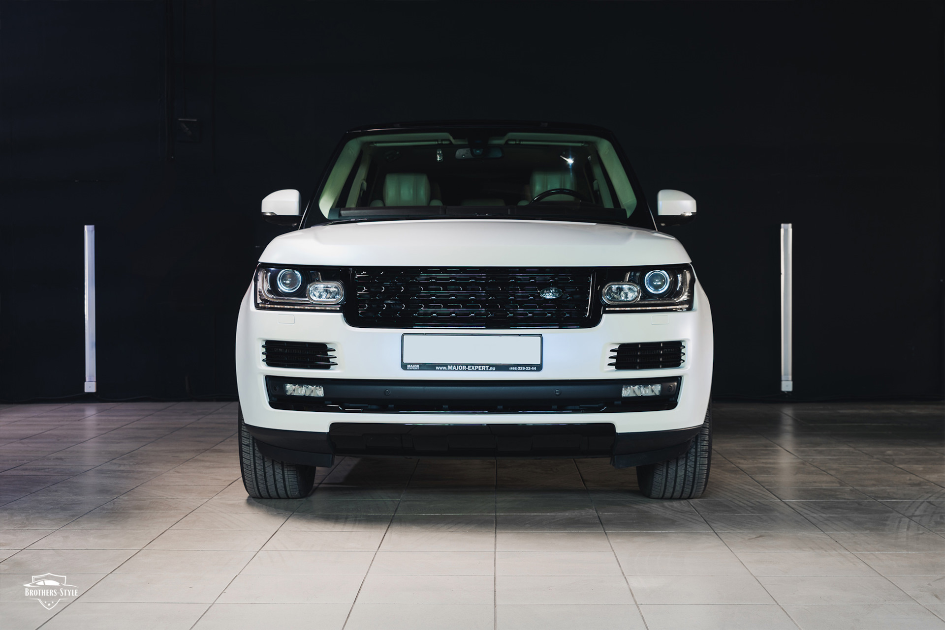 Оклейка range rover