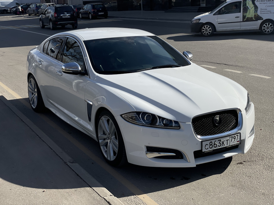 Jaguar xf 2011. Jaguar XF drive2.