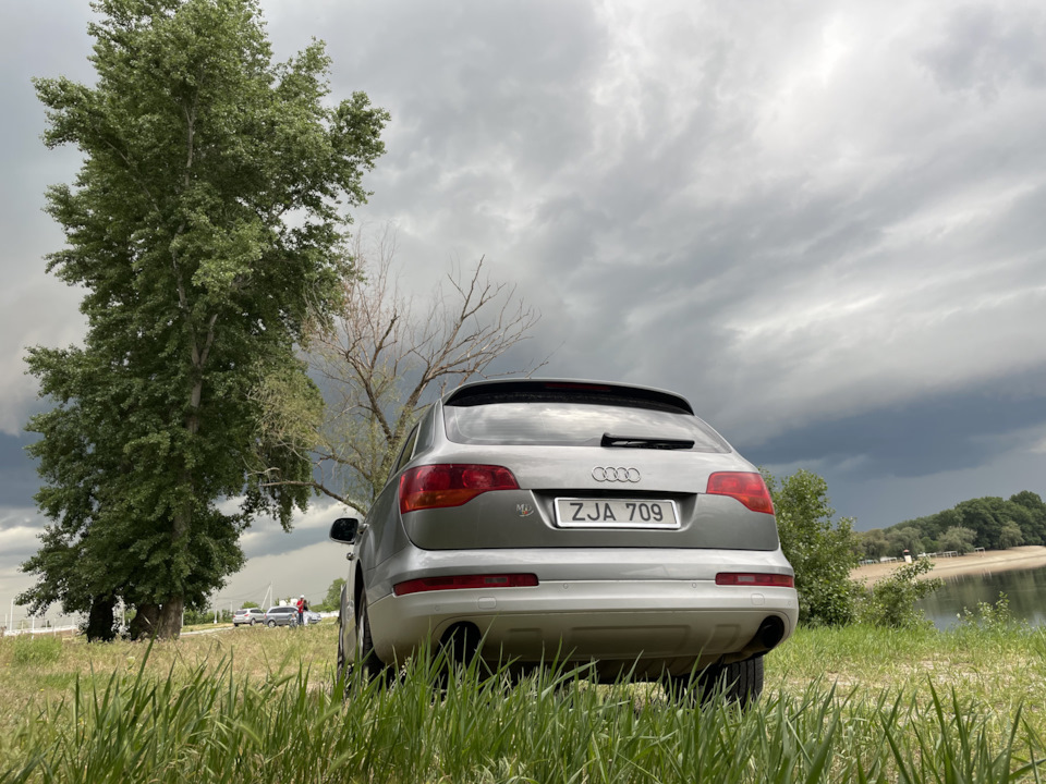 Ремонт камеры заднего вида. — Audi Q7 (1G), 3 л, 2007 года ...