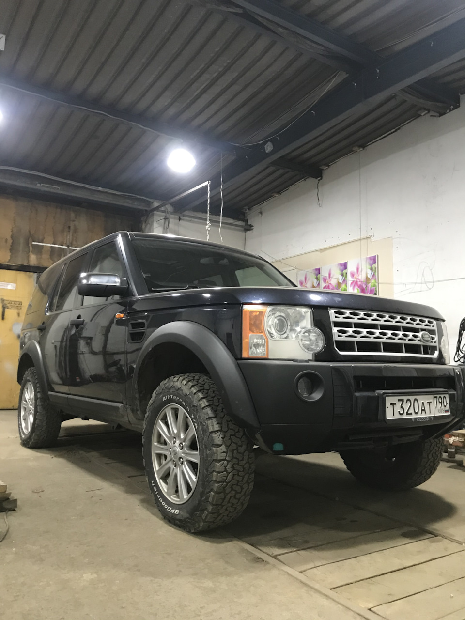 Колёса — Land Rover Discovery III, 4,4 л, 2005 года | шины | DRIVE2