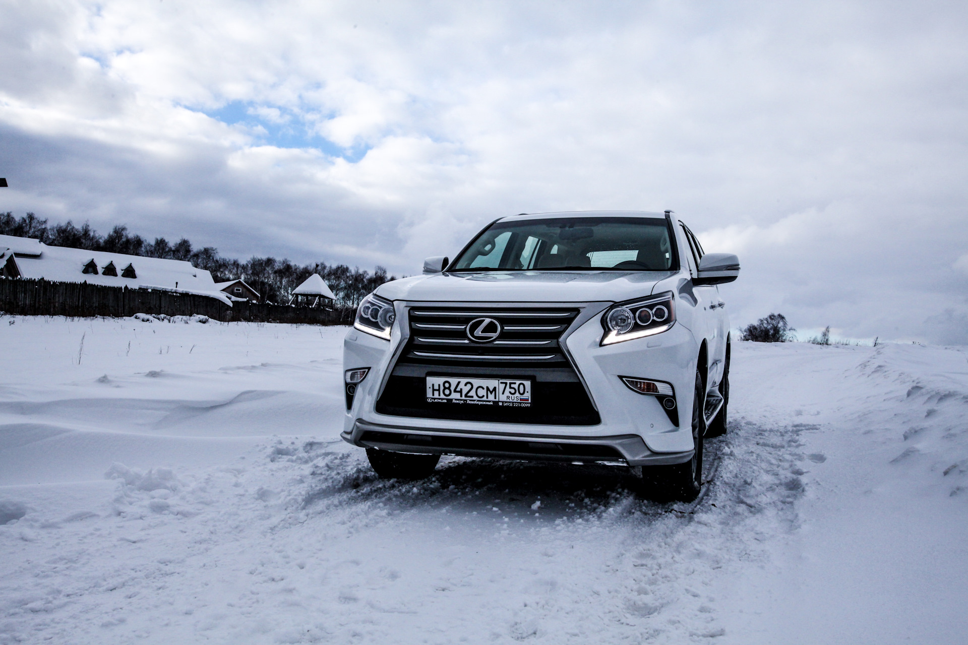 Зачем нужен Lexus GX, если есть Toyota Prado? — «Тест-драйвы» на DRIVE2