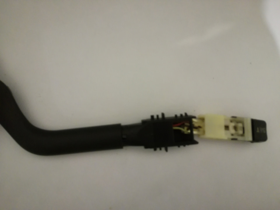 Ремонт подрулевых переключателей круиза и MFA — Volkswagen Passat B4, 2 ...