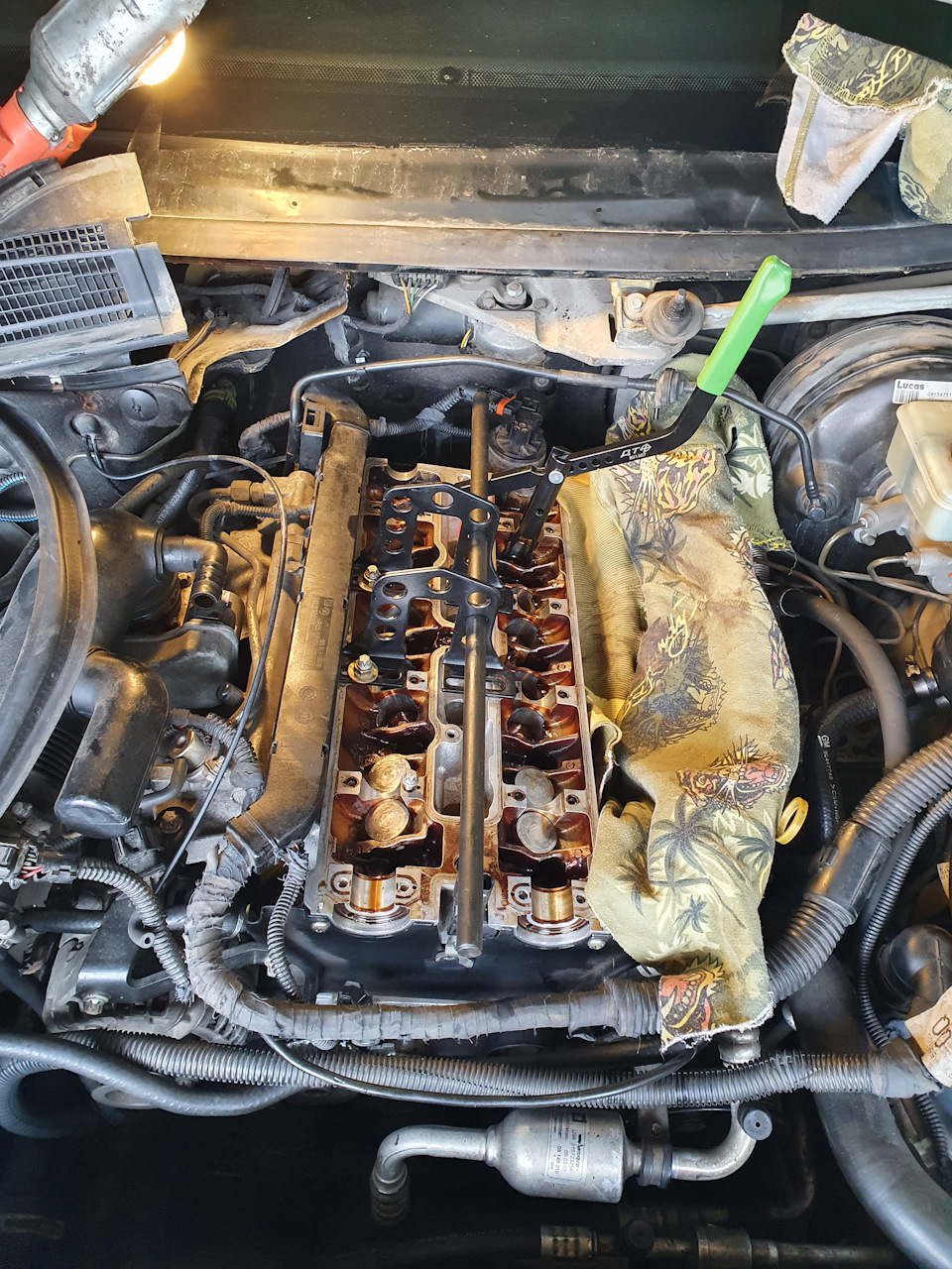 Замена МСК без снятия гбц — Opel Omega B, 2,2 л, 2001 года | своими ...