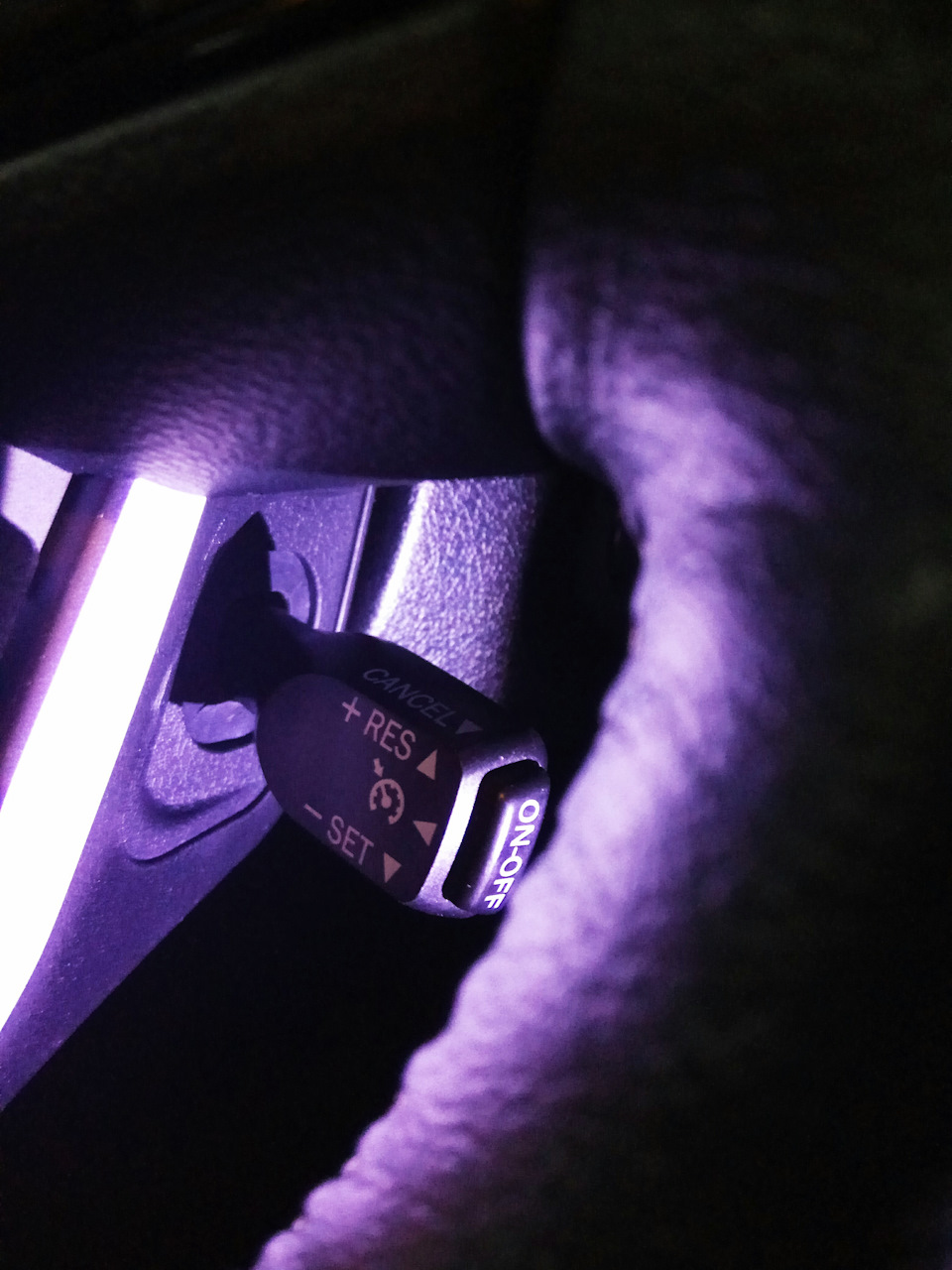 Фото в бортжурнале Toyota Fortuner (2G)