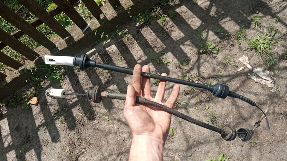 Заменил тросик — FIAT Tipo, 1,6 л, 1989 года | поломка | DRIVE2