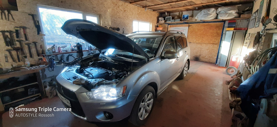 Чистка. ч.1 — Mitsubishi Outlander XL, 2,4 л, 2010 года | плановое ТО ...