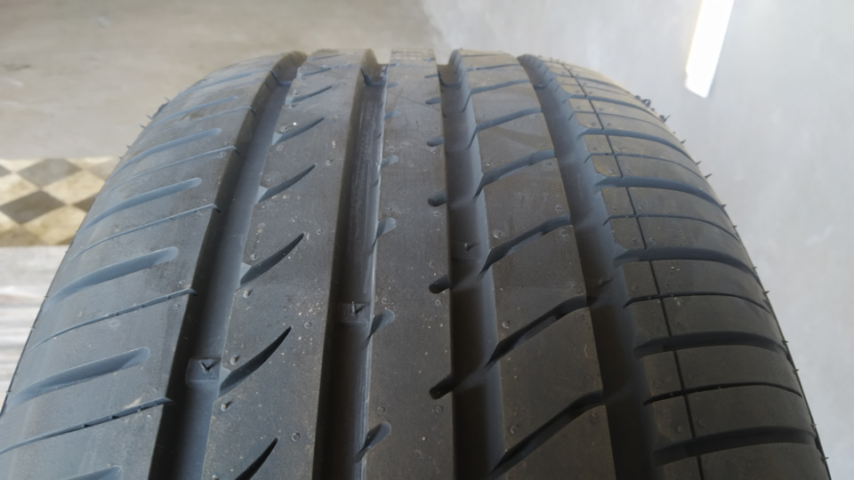 . — Toyota Mark II Blit