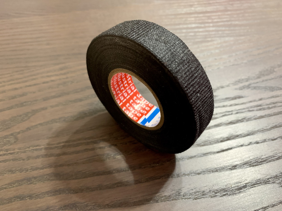 Свет в бардачке (продолжение) — Haval F7x, 1,5 л, 2022 года | своими ...