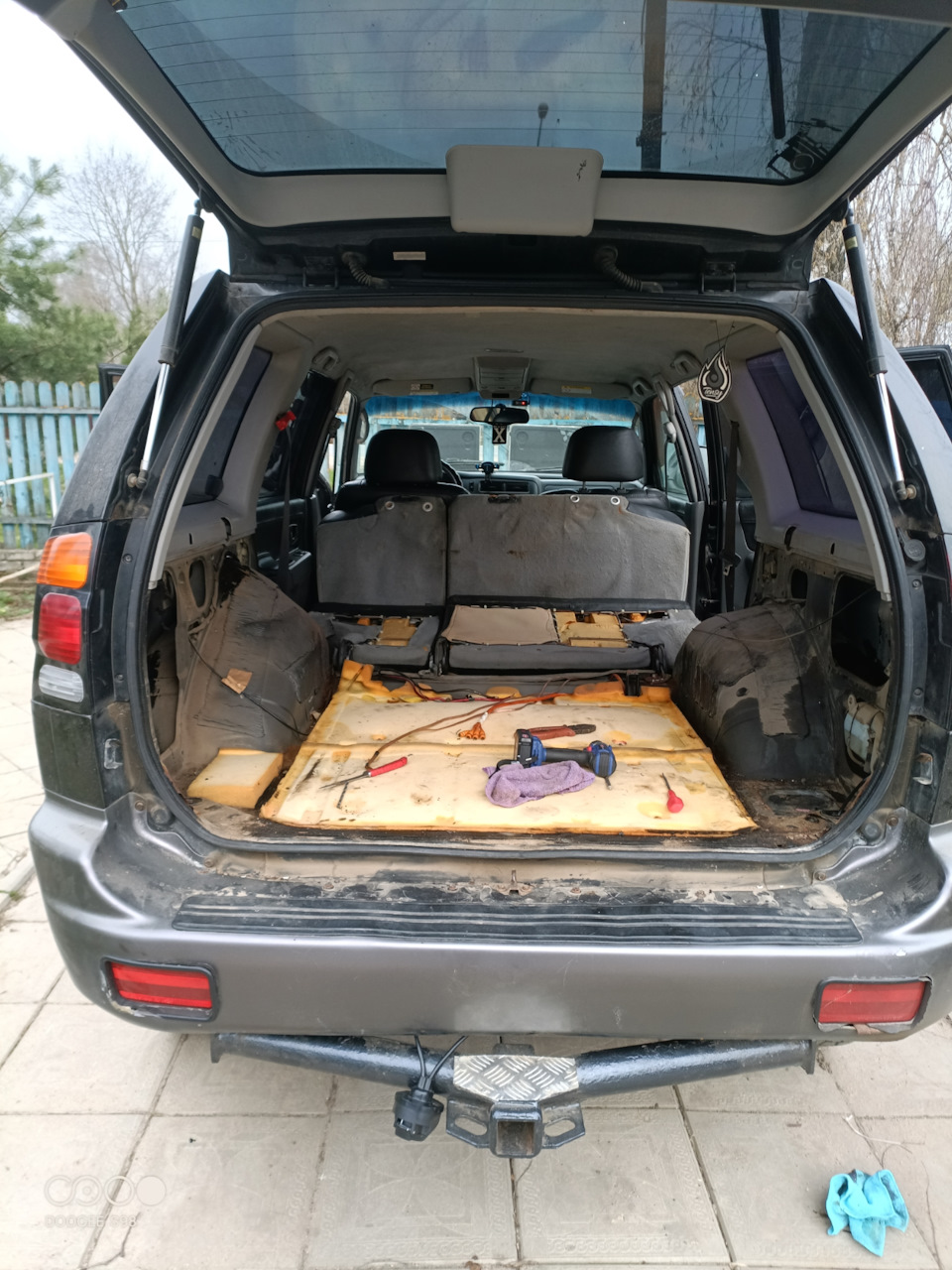 Разетка фаркопа — Mitsubishi Montero Sport, 3 л, 2000 года | другое ...