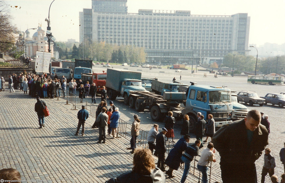 Москва 90 е фото