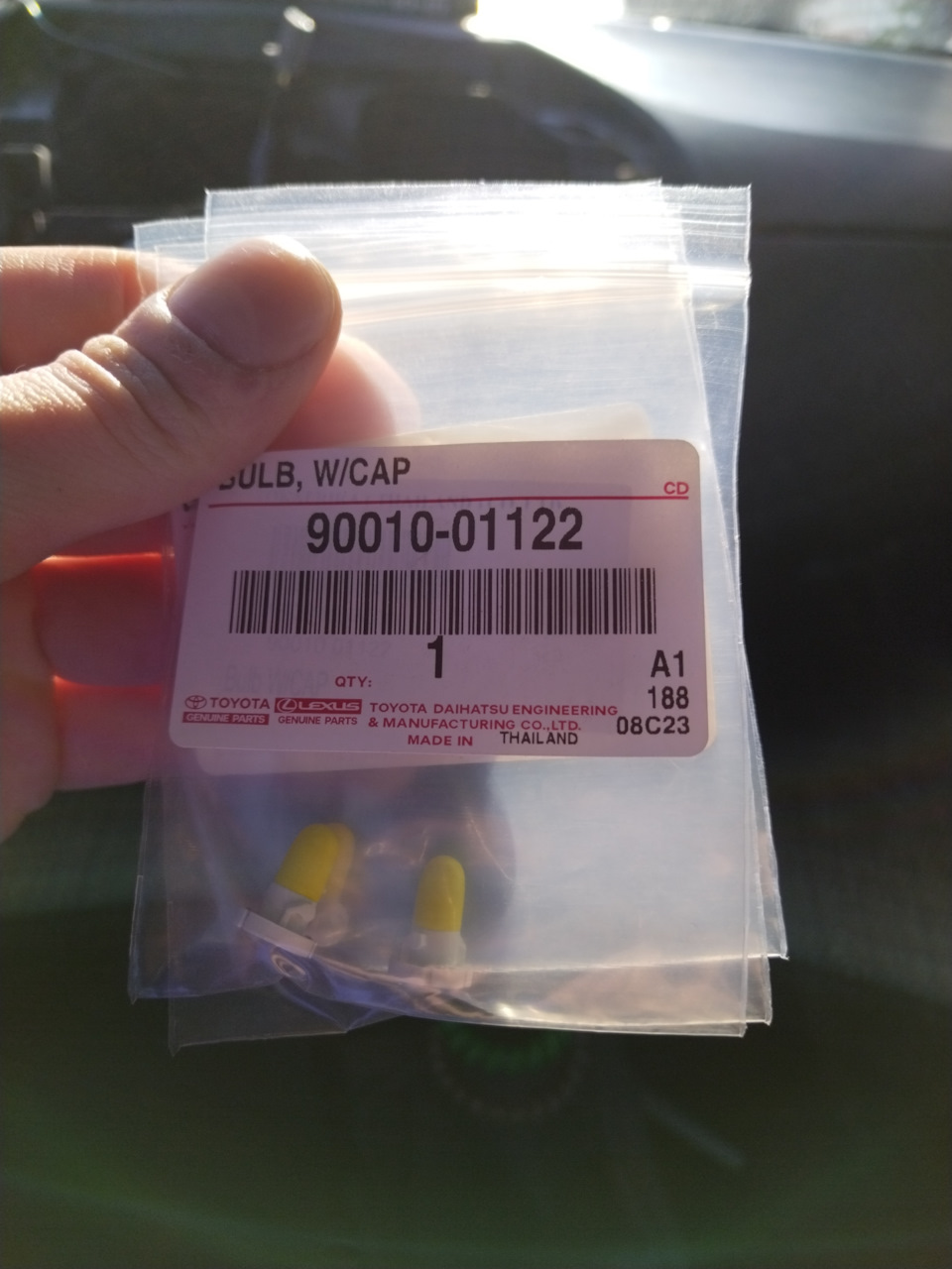 Снова замена лампочек отопителя — Toyota Corolla (140/150), 1,8 л, 2008 ...