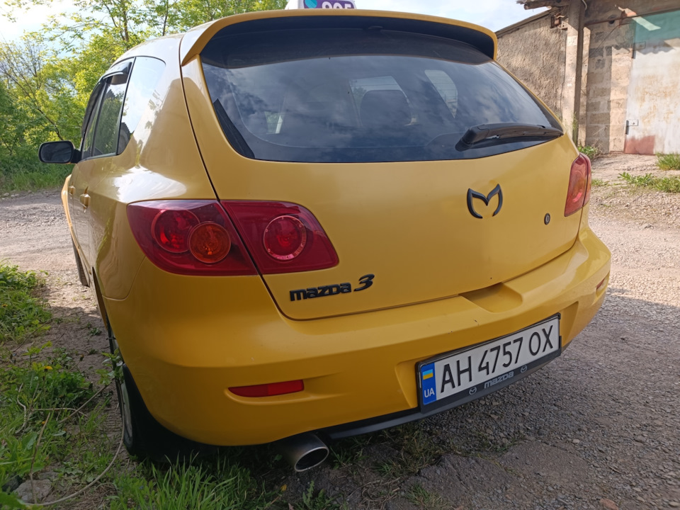 Значок мазда кажан🦇 — Mazda 3 (1G) BK, 1,6 л, 2005 года | тюнинг | DRIVE2