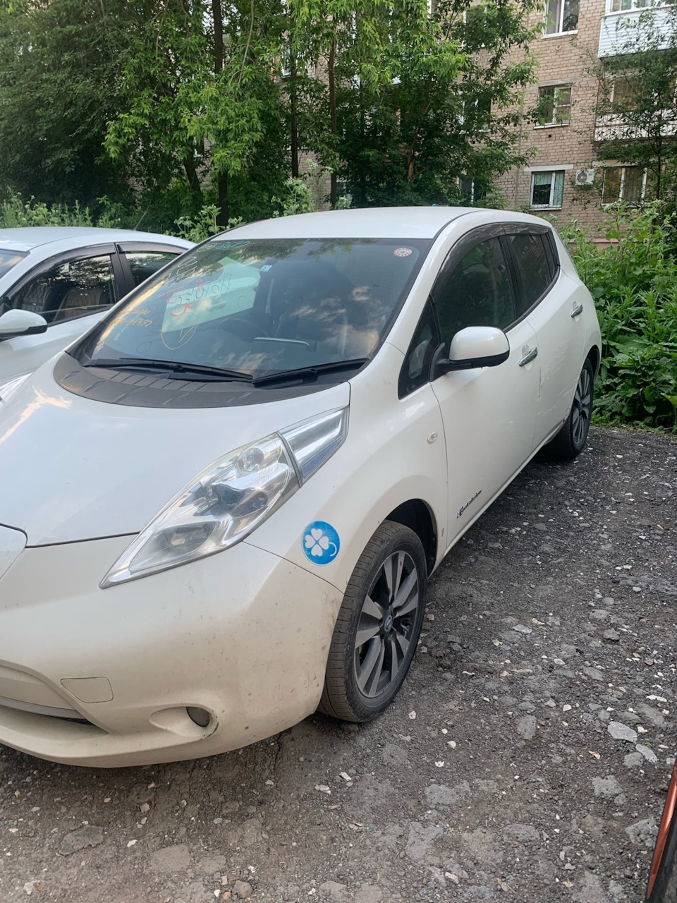 Машина приехала в Пермь — Nissan Leaf (1G), 2015 года | наблюдение | DRIVE2