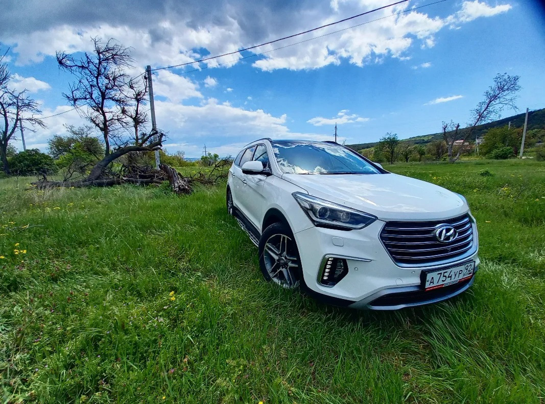 Просто фото — Hyundai Grand Santa Fe, 2,2 л, 2017 года | фотография ...